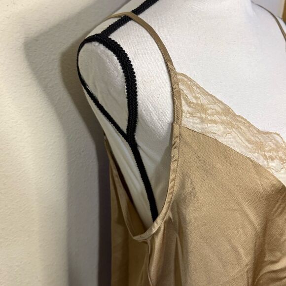 Willow & Root Buckle Satin Elegant Tan Lace Trim Cami Top - Picture 6 of 8